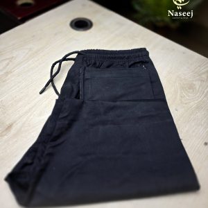 পিছলা স্টীজ কালো এক পিছ